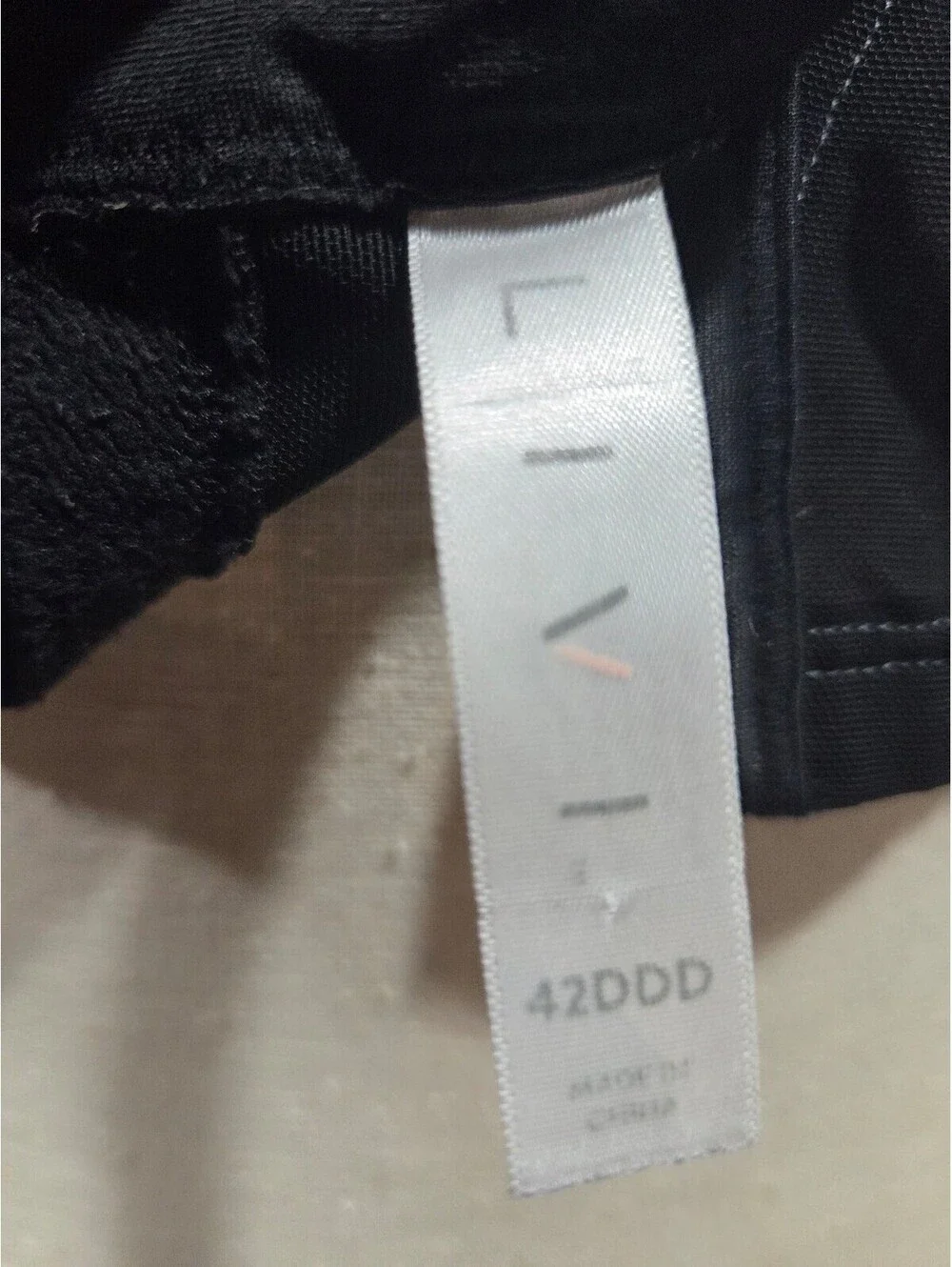 Livi Active Sports Bra 42DDD Max Support no wire